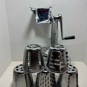 Vtg King Kutter food vegetable manual cutter food processor W/5 Cones